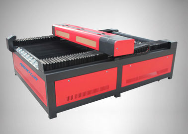 100W Flat Bed Mesin Pemotongan Laser CO2 Dengan Sistem Pendingin Dan Perlindungan Air
