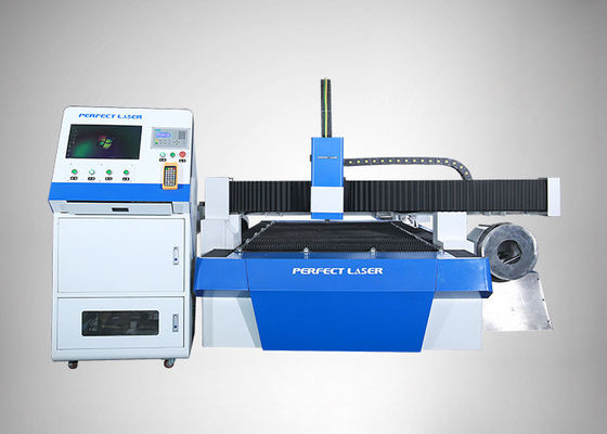 Mesin Pemotong Laser Serat 1000W / 2000W PE-F3015B Untuk Lembaran / Pipa Logam