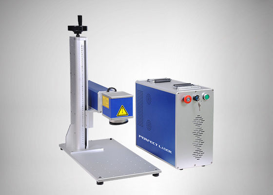 20W 30W 50W Mesin Penandaan Laser Serat Logam Desktop Berkecepatan Tinggi