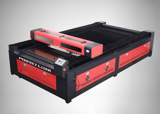 Mesin Pemotong Laser Co2 Ukuran Besar 1300x2500MM Dengan Pendingin Air Untuk Kain Kulit