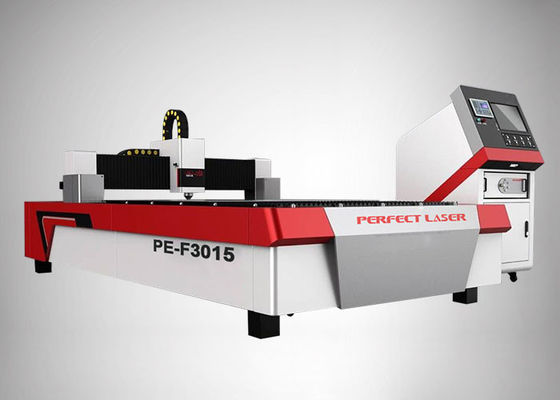 Kecepatan Cepat 0.5mm-24mm Mesin Pemotong Laser Serat Lembaran Logam